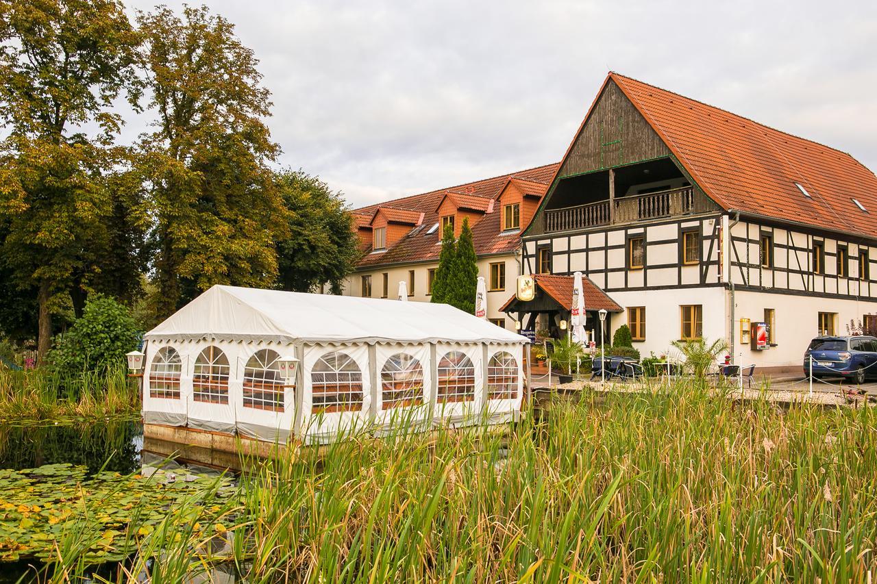 Hotel Gröbern am See Grobern Exterior foto